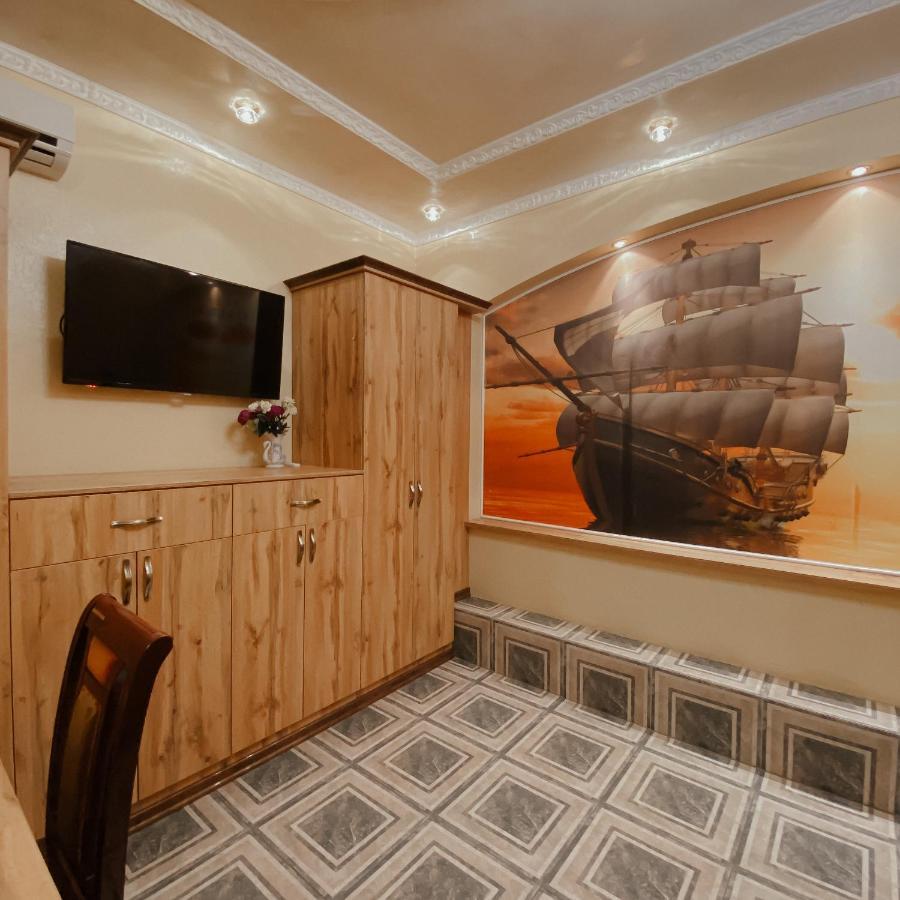 Galeon Hotel บิชเคก ภายนอก รูปภาพ