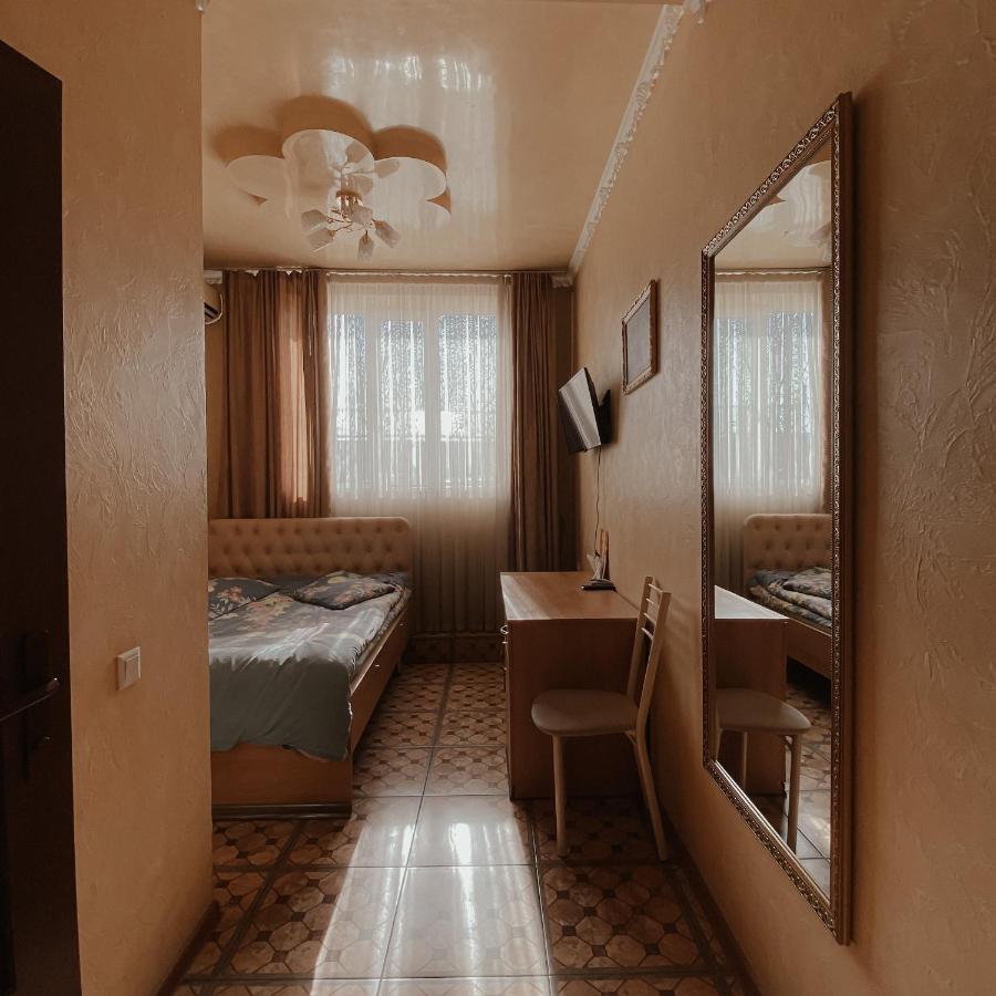 Galeon Hotel บิชเคก ภายนอก รูปภาพ