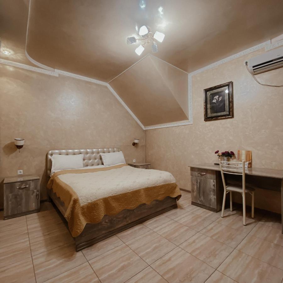 Galeon Hotel บิชเคก ภายนอก รูปภาพ