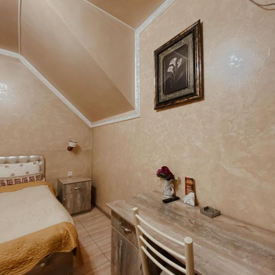 Galeon Hotel บิชเคก ภายนอก รูปภาพ